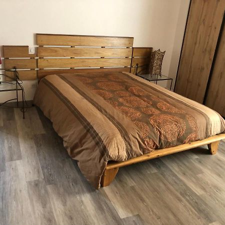Chambre 2 Cote Sud Chez Particulier 1 Lit 2 Personnes Loriol-sur-Drome Exterior foto